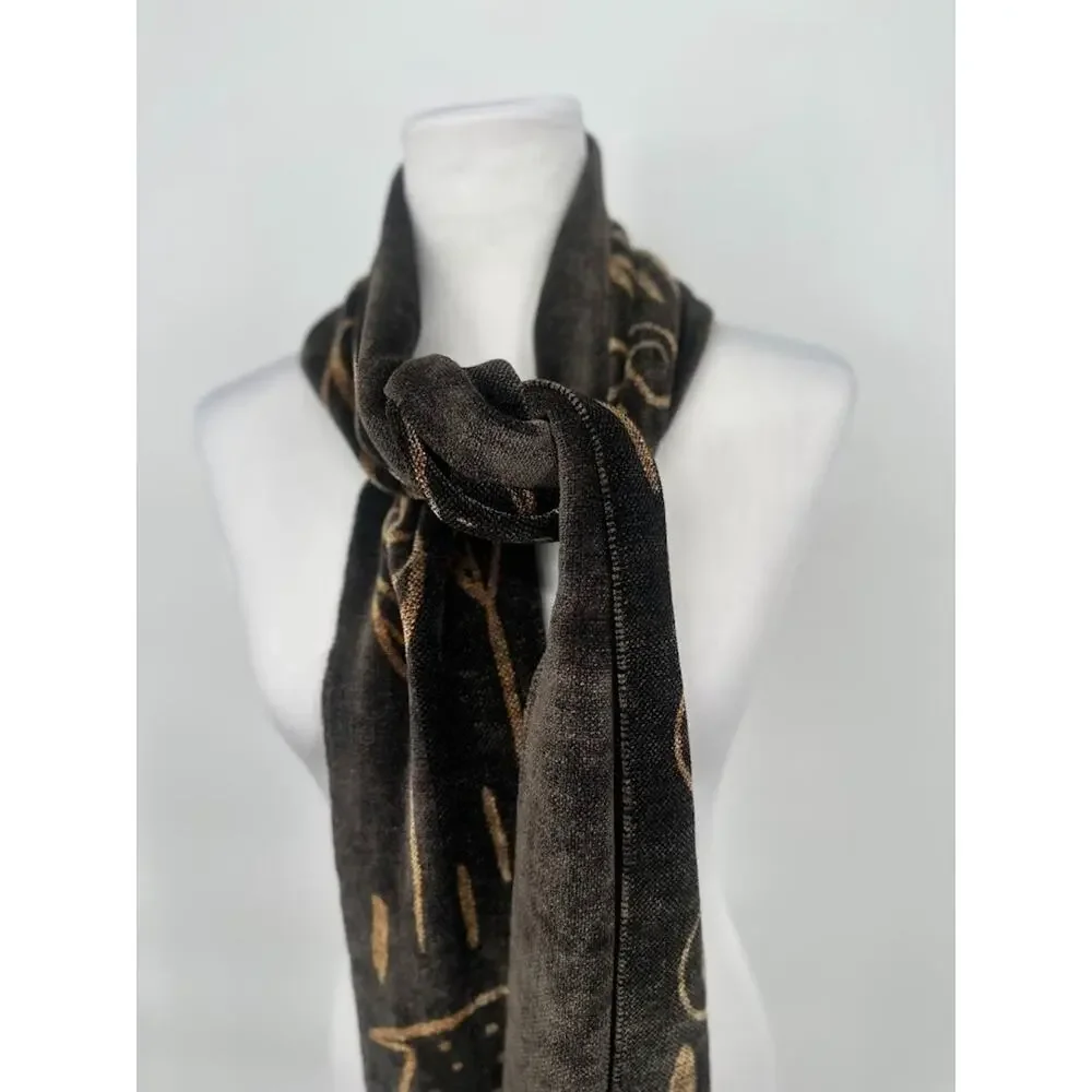 Maude Andrade Handwoven Elegance Artisian Tribal Folk Fringe Chenille Scarf 74